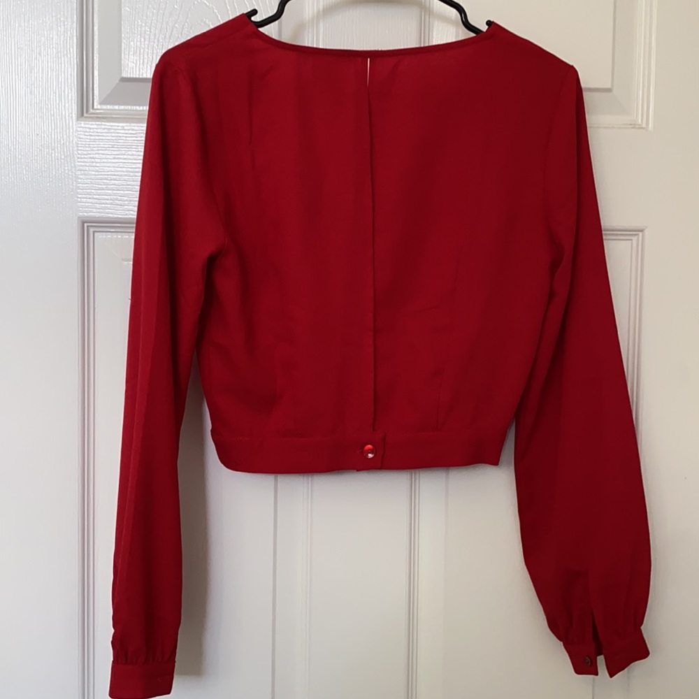 red cropped shirt - Picture 2 of 2
